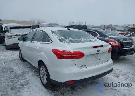 2015 Ford Focus Se из США, поврежденный, VIN 1FADP3F29FL240118